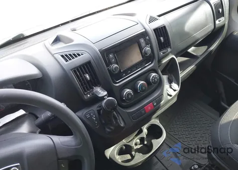 2018 Ram Promaster 2500 High Roof 136 Wb из США, поврежденный, VIN 3C6TRVCG9JE124728